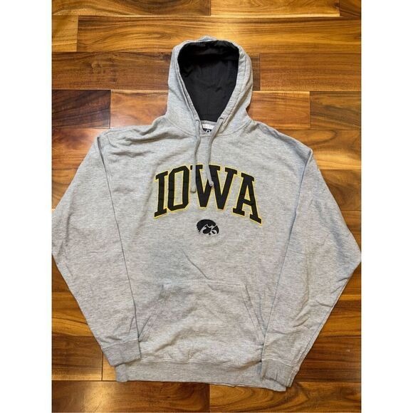 J. America Other - Size XL - vintage Y2K Iowa Hawkeyes J. America sweatshirt crewneck embroidered